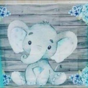 Meet your Posher, Canesha